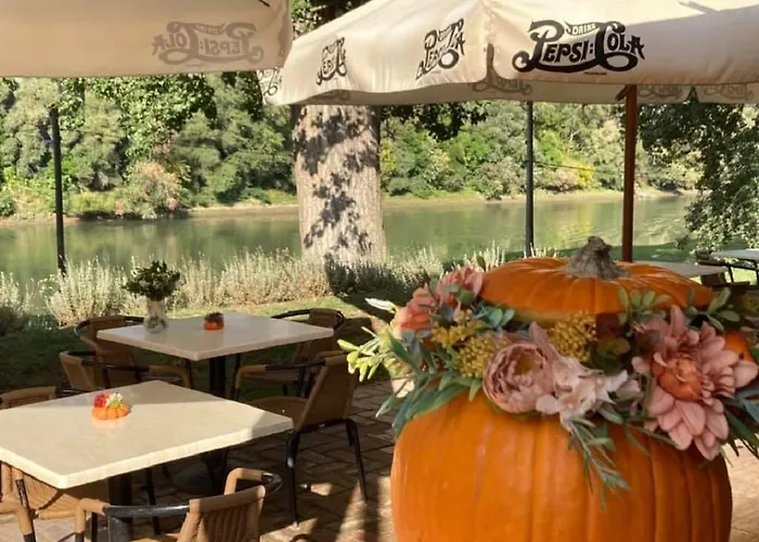 Part Kavezo Es Apartman 酒店 Martfů