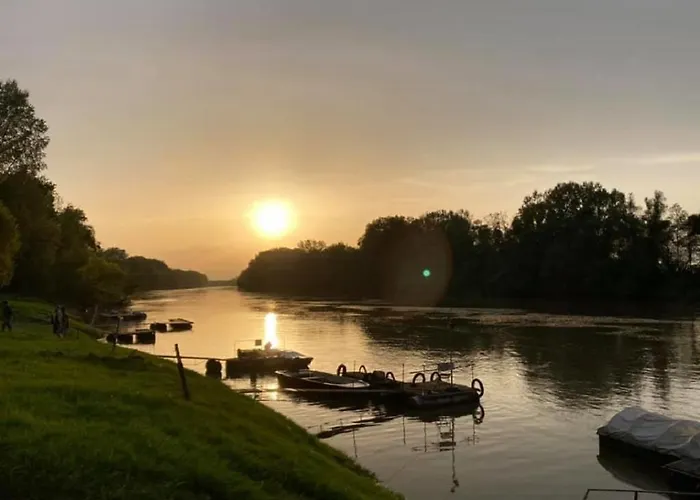 Part Kavezo Es Apartman 酒店 *